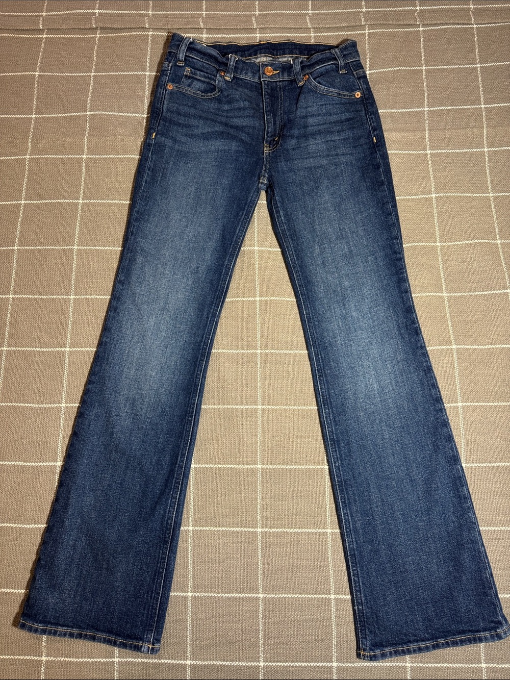 GAP Women's Washed 90s Loose Flare Mid Rise jeans - Like New